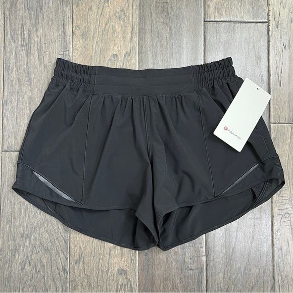 lululemon athletica Pants - Lululemon NWT Hotty Hot Short Long 4" Black